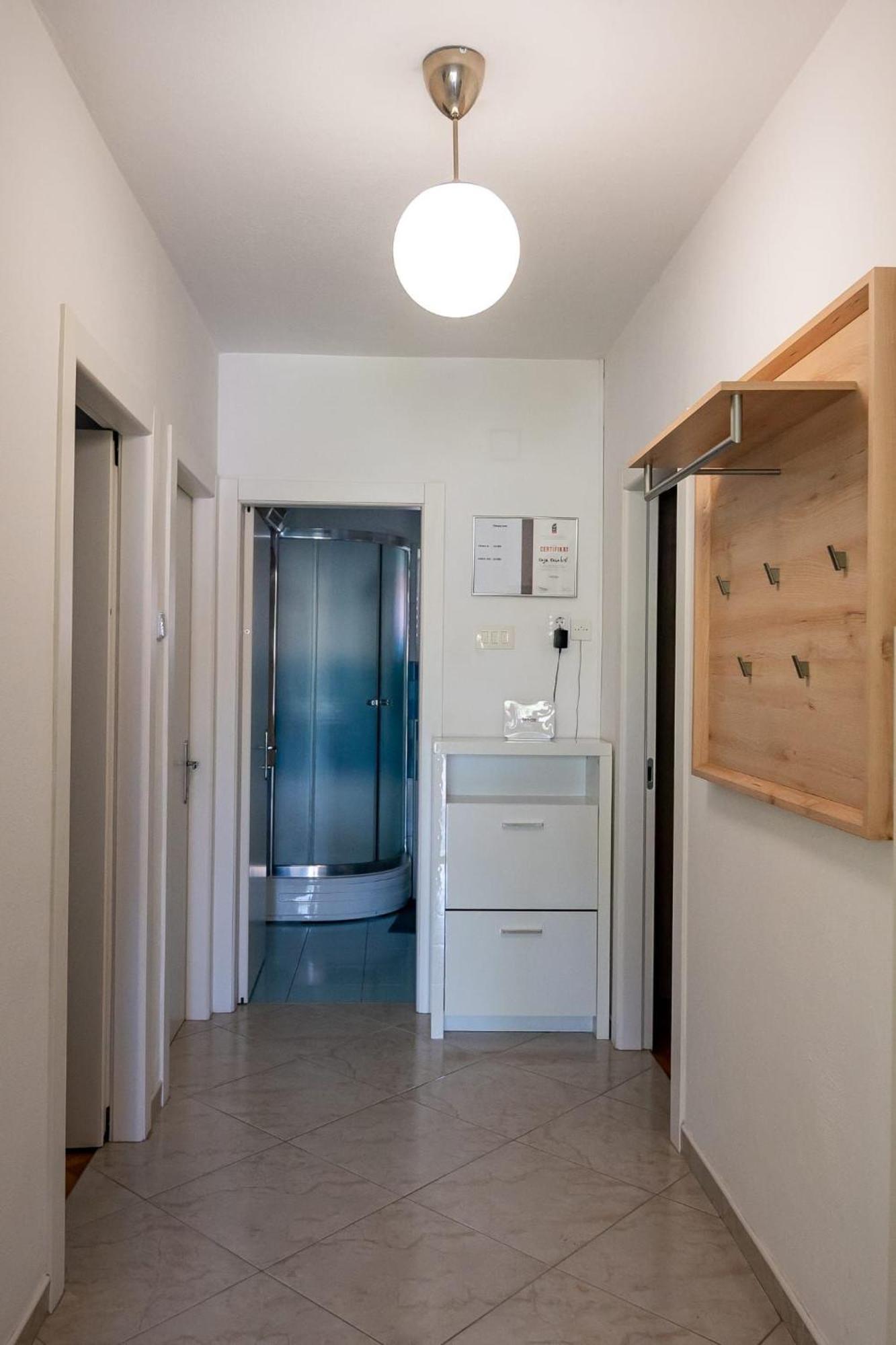 Apartments Kaja 포스티라 외부 사진